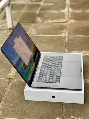 Apple MacBook Pro 2024 M4 Pro 16" 24GB RAM 512GB SSD