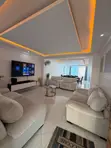 Apartment ya Vyumba 4 vya Kulala, Zote ni En-Suite, na Mwonekano wa Ziwa - 1