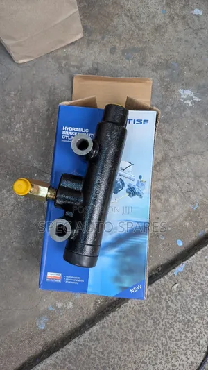 Clutch Master Cylinder for Isuzu FRR, FSR, FSS, FTR