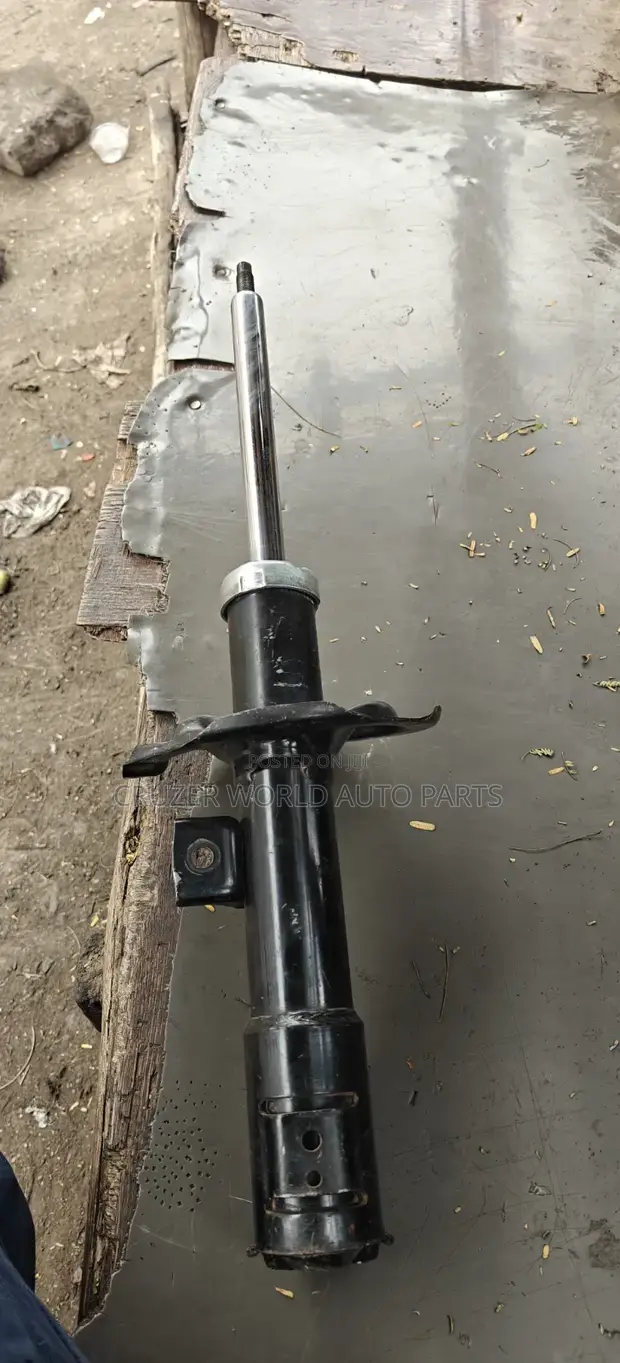 Mitsubishi Galant Front Shock Absorber (Used) - 1