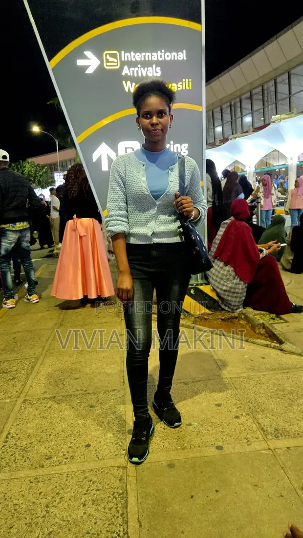 Sales Representative CV - Vivian - 1