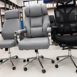 Boss Office Products Executive Chair, Adjustable Height
