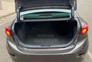 Mazda Axela 2018 Gray