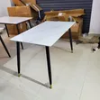 Meza ya Kahawa Yenye Juu ya Marumaru - 1