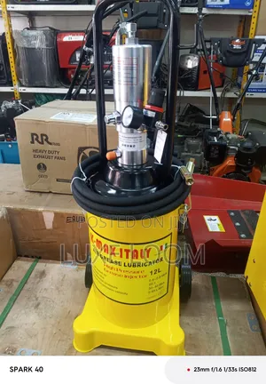 K-Max 12L Air Grease Lubricator Bucket
