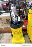 K-Max 12L Air Grease Lubricator Bucket - 2