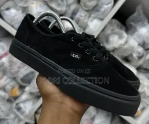Authentic Vans Off The Wall Pig Suede Sneakers