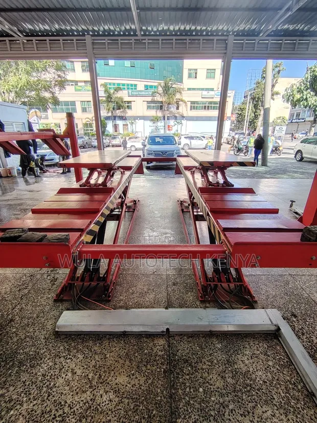Wula Big Scissor Car Lift Machine - 1