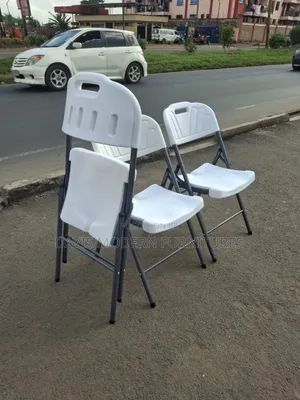 White Plastic Folding Chairs with Metal Frame