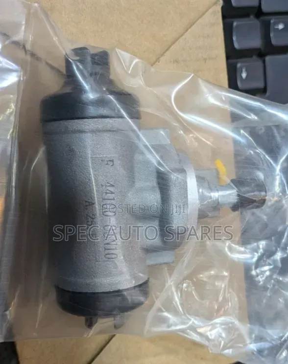 Nissan Wheel Cylinder - Vannette, Caravan, Terrano, NV200, Atlas - 1