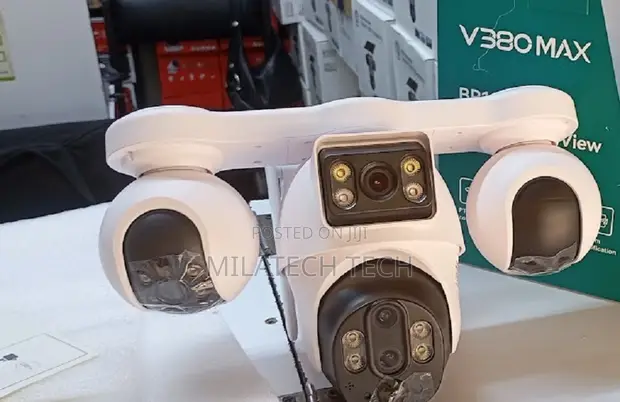 4G 4-Lens Solar Security Camera for Outdoor Surveillance - 1