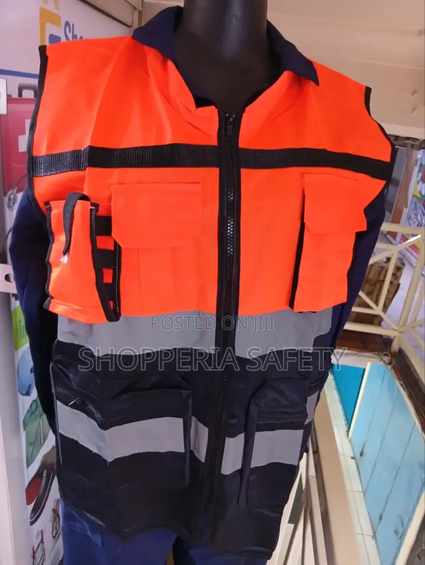 Executive High-Visibility Reflector Vest - 1