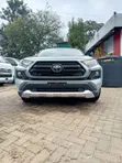 Toyota RAV4 2019 Kijani - 2