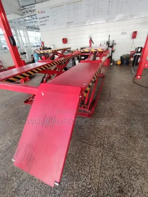 Heavy Duty 4-Ton Scissor Car Lift