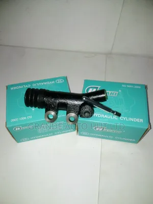 Clutch Slave Cylinder Toyota Hilux