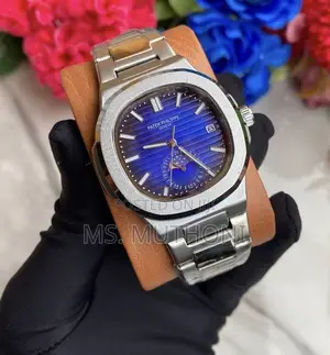 Patek Philippe Nautilus-Style Men's Quartz Watch