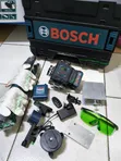 Bosch 16-Line Green Laser Level with Tripod - 1