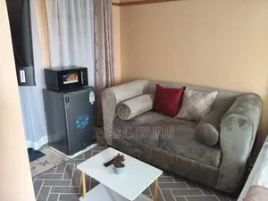 Studio ya Kifahari ya Airbnb huko Kamakis