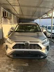 Toyota RAV4 2020 Nyeupe - 1