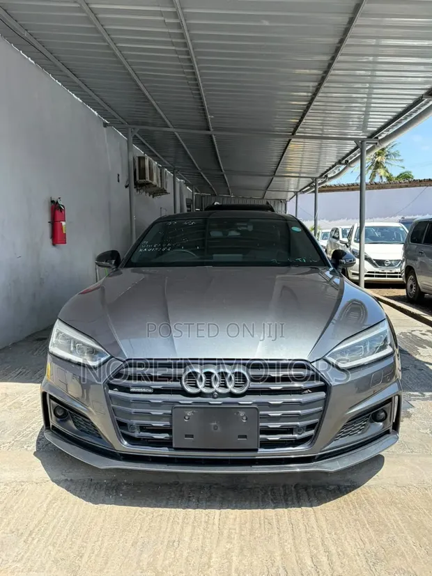 Audi A5 2019 Gray - 1