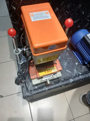 Brand New Defu 368A Key Cutting Machine