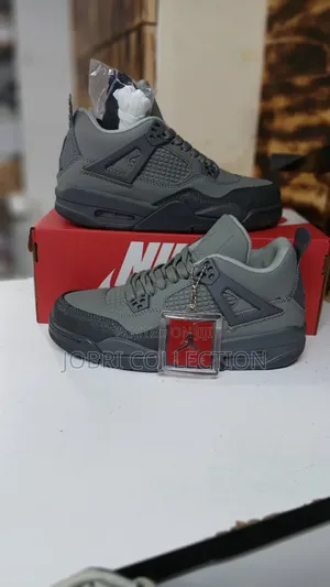 Air Jordan 4 Retro 'Wet Cement' Sneakers