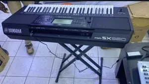 Yamaha PSR-SX920 61-Key Professional Arranger Workstation