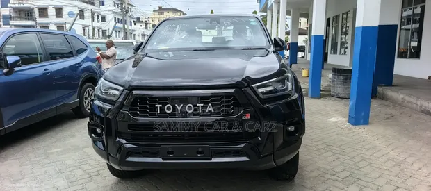 Toyota Hilux GR Sport 2020 - 1