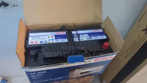 Bosch DIN100 12V 100Ah Car Battery