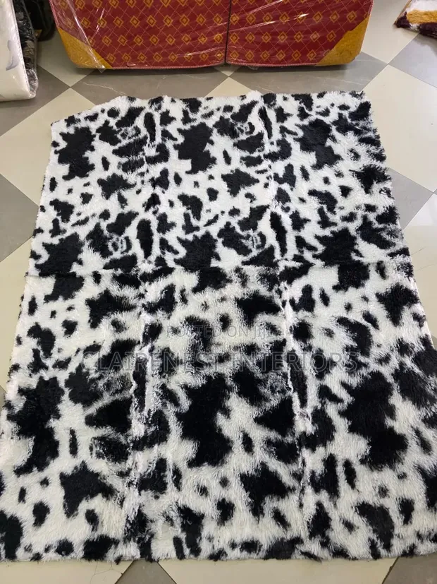 Fluffy Carpets for Home & Office - 1