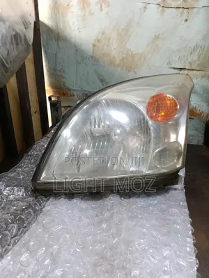 Toyota Prado 120 Headlight - Left Side (Used)