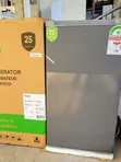 Syinix 90L Single Door Fridge - 1
