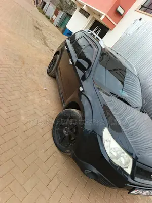 Subaru Forester 2.0D X 2010 Nyeusi