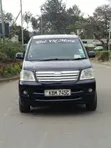 Toyota Noah 2005 Nyeusi - 2