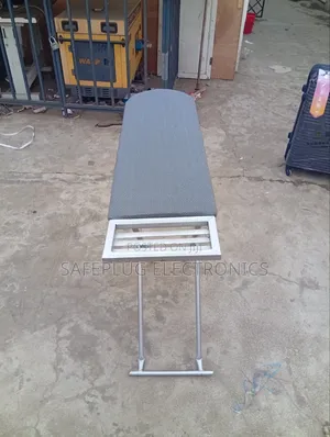 Heavy Duty Ironing Board ya Chuma Inayokunjwa