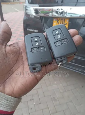 Toyota Vellfire, Alphard, Sienta Key Duplication