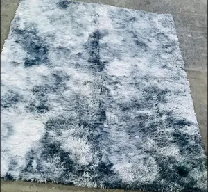 Fluffy Carpet - 7x8 Feet