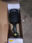 Front Air Suspension Shock for Lexus RX 330, 350, 470 - 3