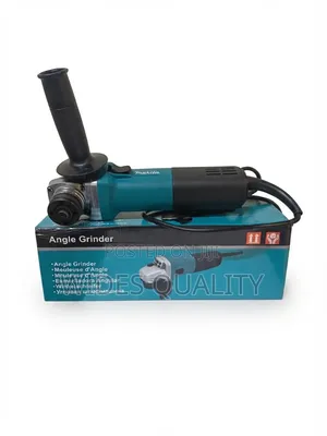 Makita 4.5-Inch Corded Angle Grinder (840W)
