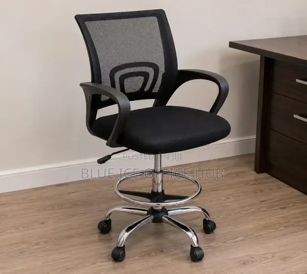 Kiti cha Ofisi cha Mesh chenye Ergonomic na Footrest - Kipya Kabisa - 1