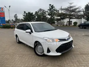 Toyota Corolla Fielder 1.5 Hybrid FWD 2021 - Nyeupe