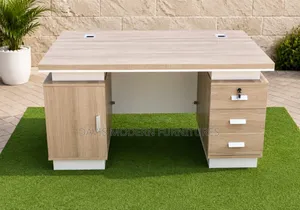 Executive Office Desk yenye Storage - Mbao Rangi Mwanga