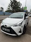 Toyota Vitz 2017 Nyeupe - 1