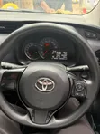 Toyota Vitz 2017 Nyeupe - 2