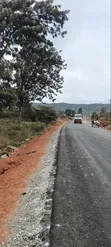 Eneo la Eka 2 za Kipekee Kikuyu Nachu Mbomboini kwenye Lami - 2