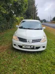 Nissan Tiida 2011 White - 3