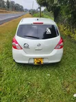 Nissan Tiida 2011 White - 4