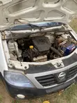 Nissan Pick-Up 2008 White - 2