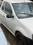 Nissan Pick-Up 2008 White - 3