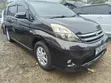 Toyota Isis 2013 Maroon - 3
